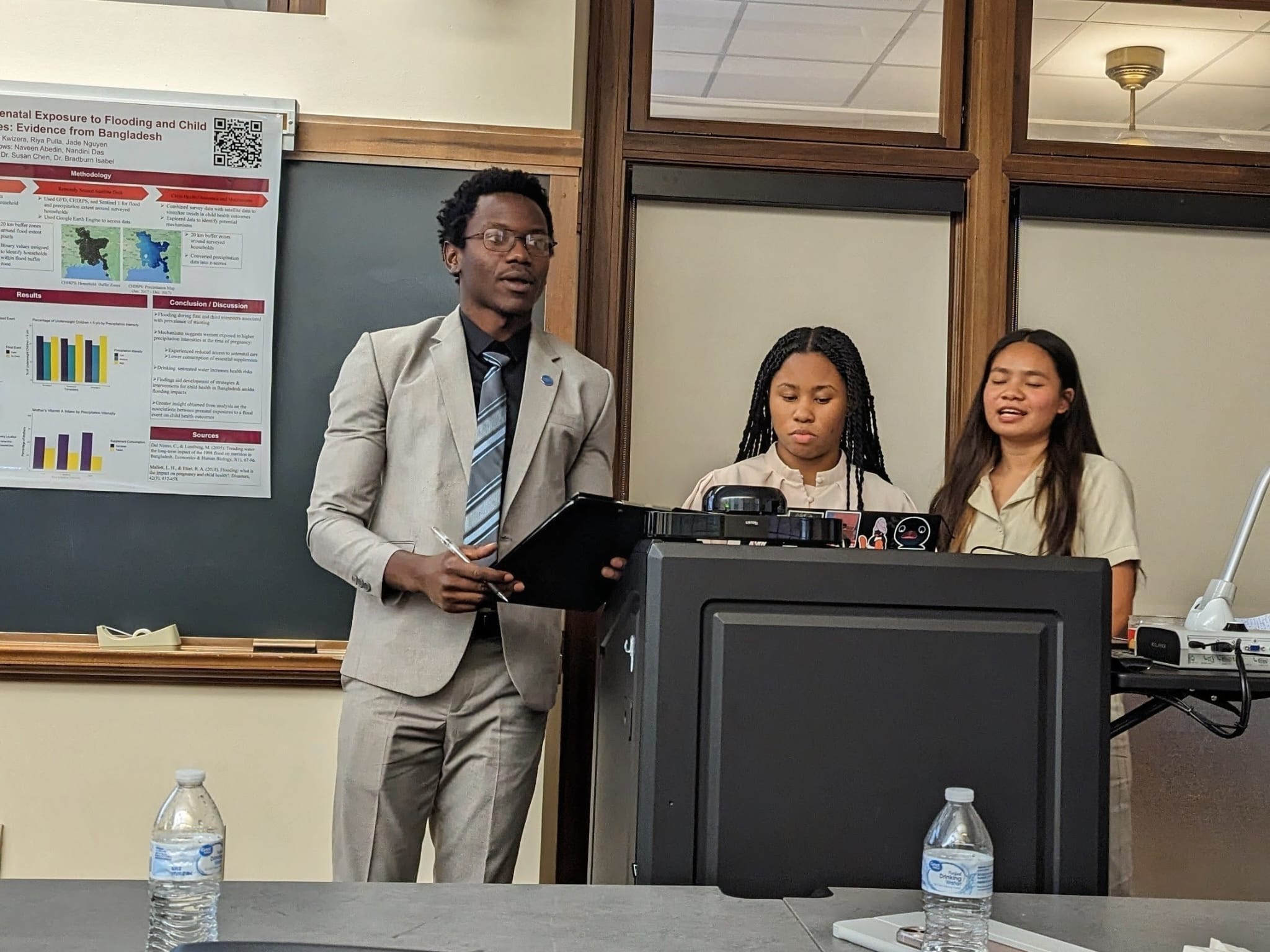 Presentating my internship research project